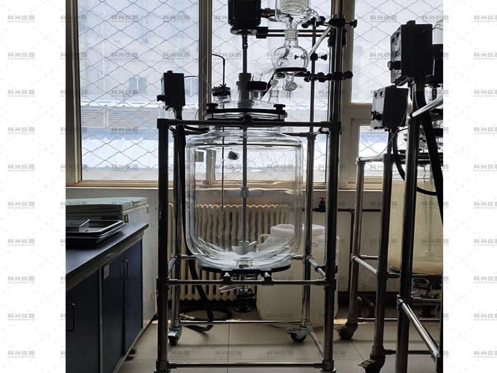 上?？婆d儀器與某工業(yè)有限公司合作